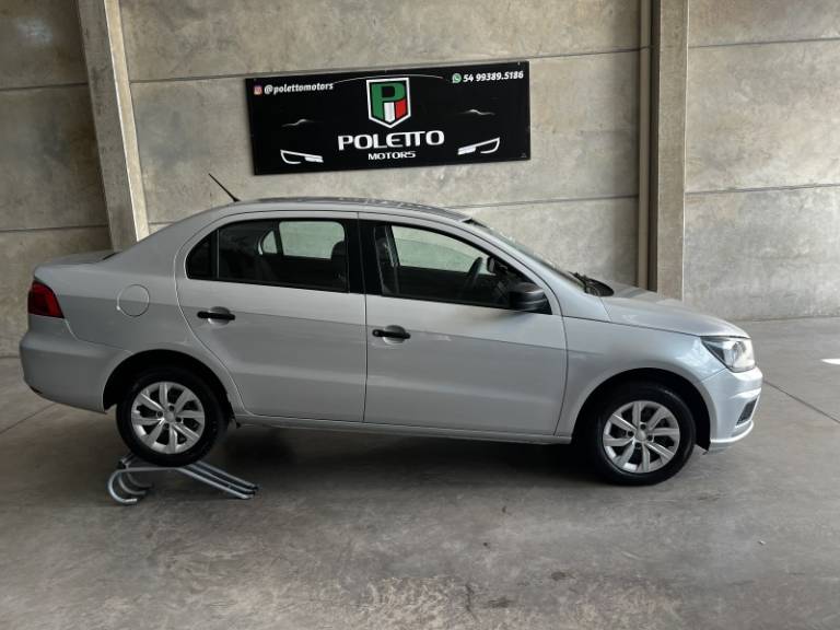 VOLKSWAGEN - VOYAGE - 2022/2022 - Prata - R$ 56.900,00