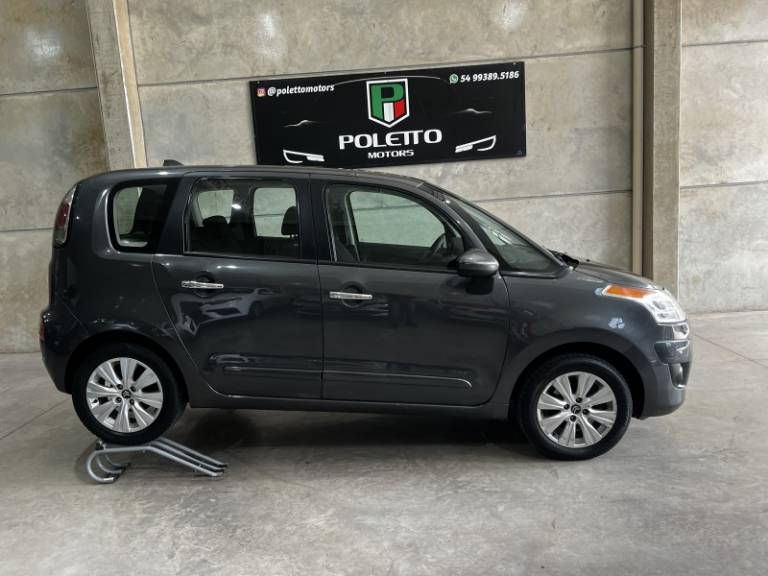 CITROËN - C3 PICASSO - 2011/2012 - Cinza - R$ 32.900,00