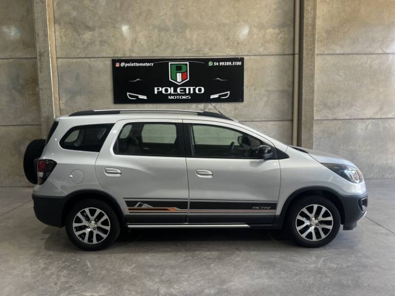 CHEVROLET - SPIN - 2018/2018 - Prata - R$ 63.900,00