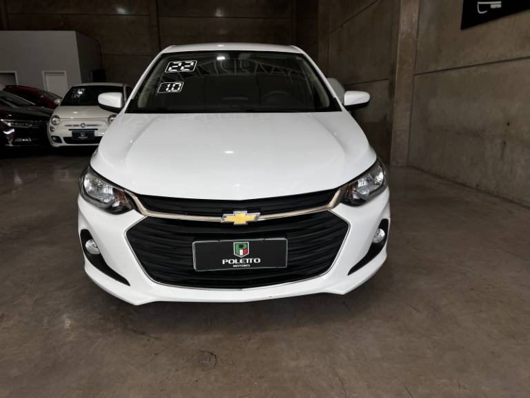 CHEVROLET - ONIX - 2022/2022 - Branca - R$ 76.900,00