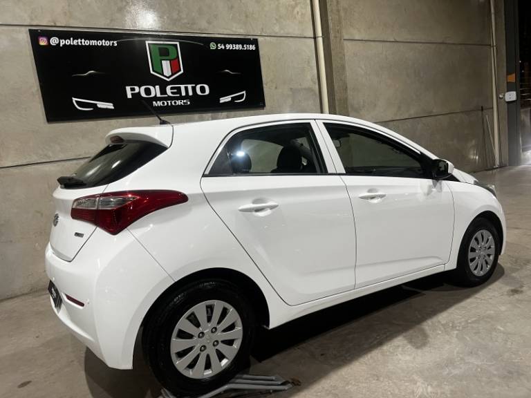 HYUNDAI - HB20 - 2015/2015 - Branca - R$ 44.900,00