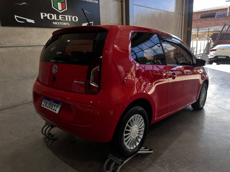 VOLKSWAGEN - UP - 2015/2015 - Vermelha - R$ 39.900,00