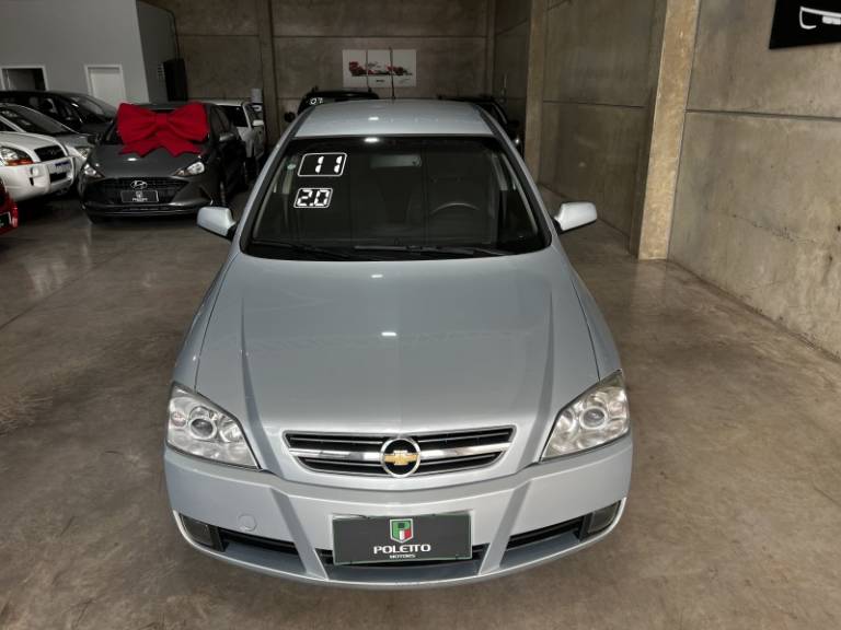 CHEVROLET - ASTRA - 2011/2011 - Prata - R$ 40.900,00