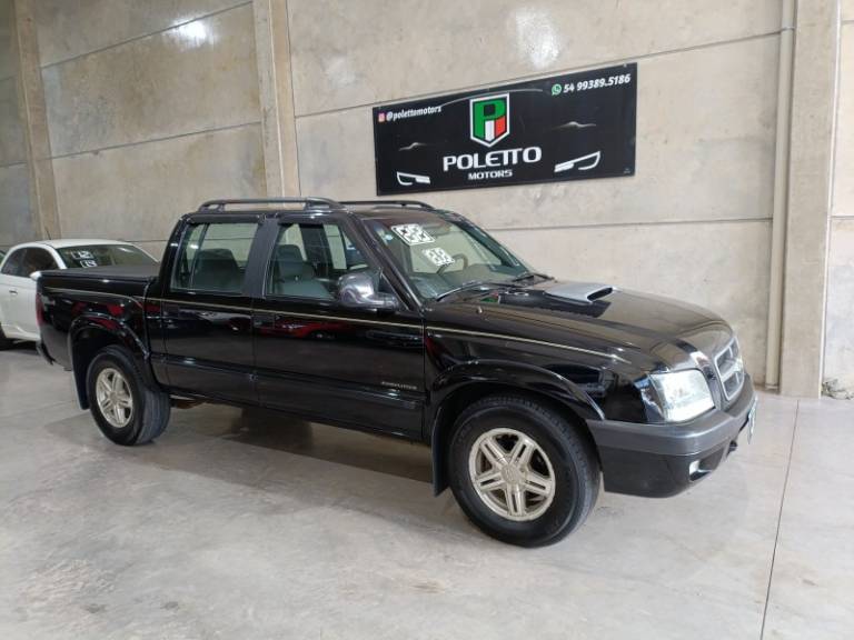 CHEVROLET - S10 - 2006/2007 - Preta - R$ 72.900,00